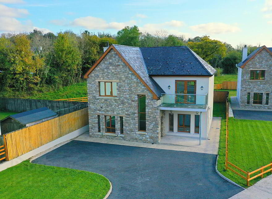 3 Cois Cuan, Drumshanbo, Carrick-On-Shannon, N41PX31 photo