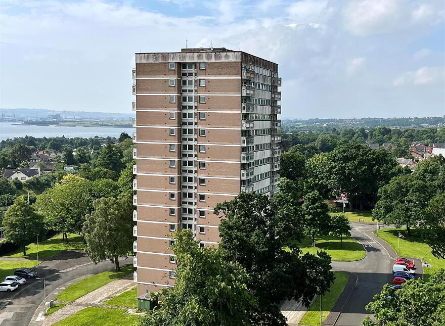 Flat 11b Woodland House, Woodland Drive, Newtownabbey, BT37 9SG photo