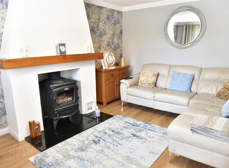 25 Quarrytown Road, Broughshane, BT43 7LB