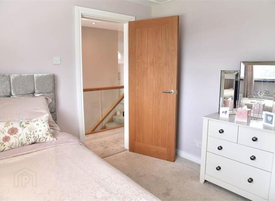 25 Quarrytown Road, Broughshane, BT43 7LB