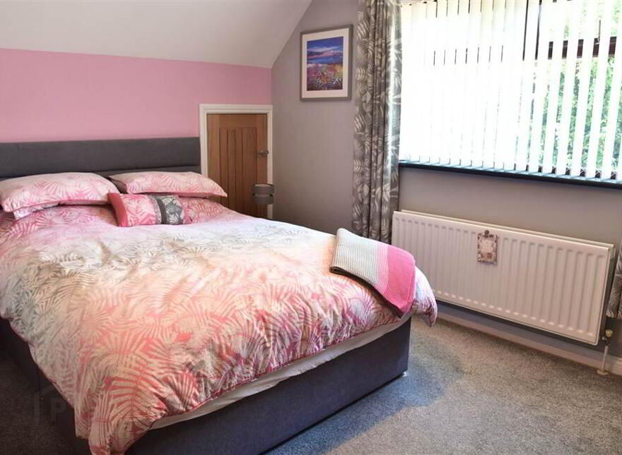 25 Quarrytown Road, Broughshane, BT43 7LB