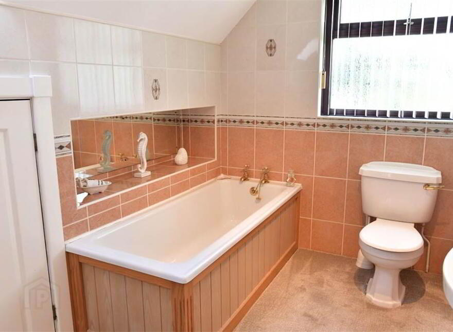 25 Quarrytown Road, Broughshane, BT43 7LB