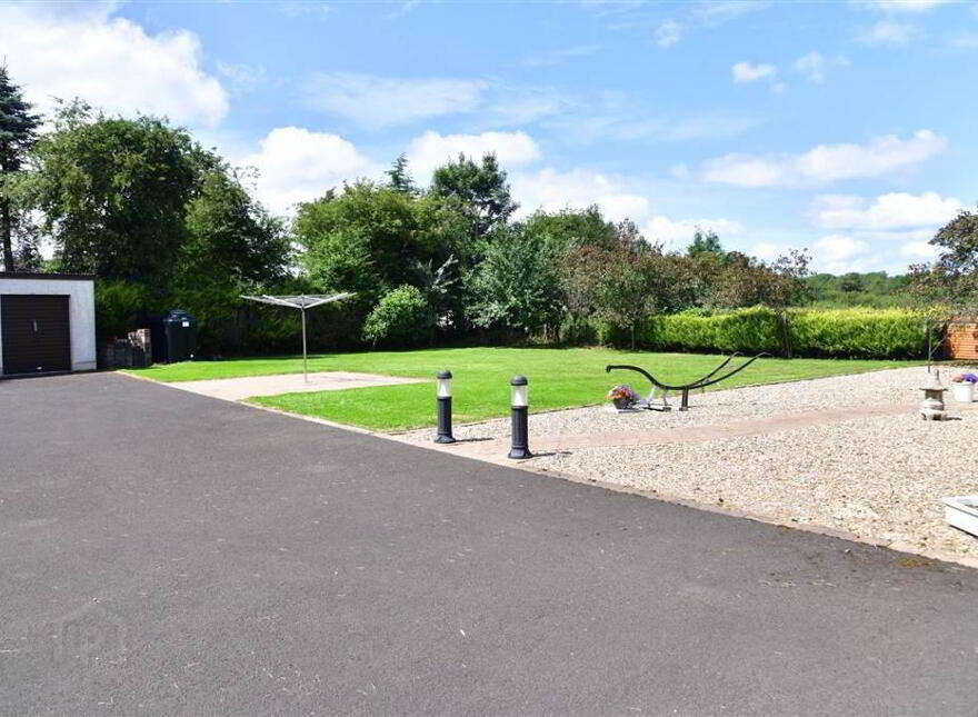 25 Quarrytown Road, Broughshane, BT43 7LB