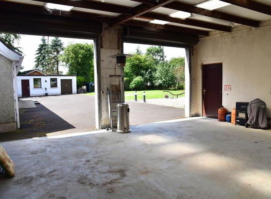 25 Quarrytown Road, Broughshane, BT43 7LB