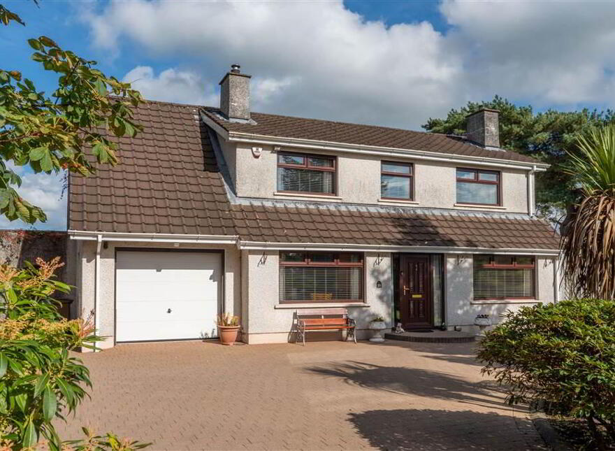 25 Quarrytown Road, Broughshane, BT43 7LB