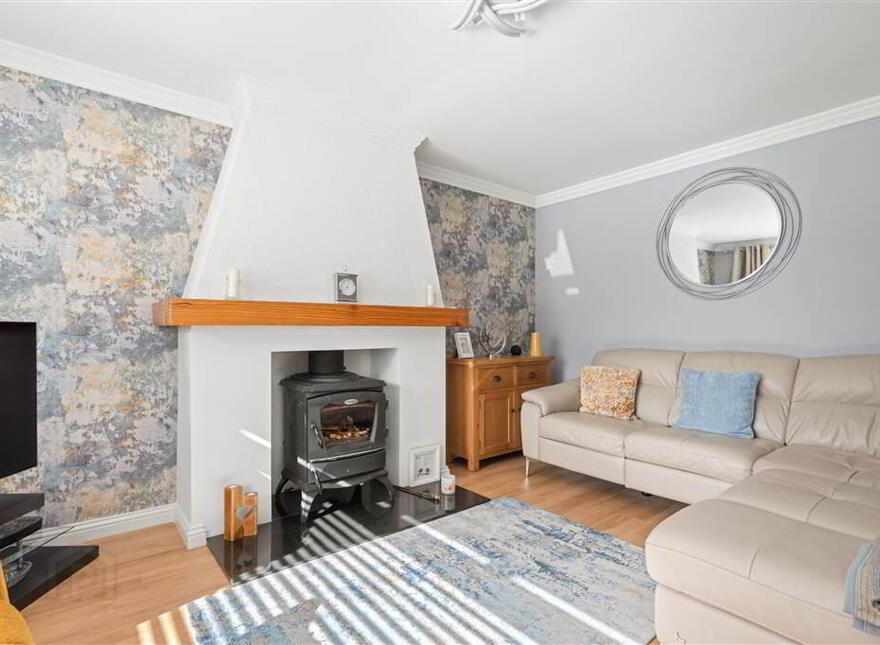 25 Quarrytown Road, Broughshane, BT43 7LB