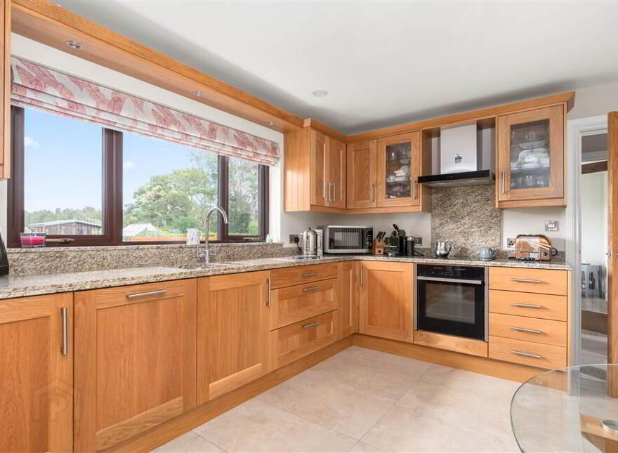 25 Quarrytown Road, Broughshane, BT43 7LB