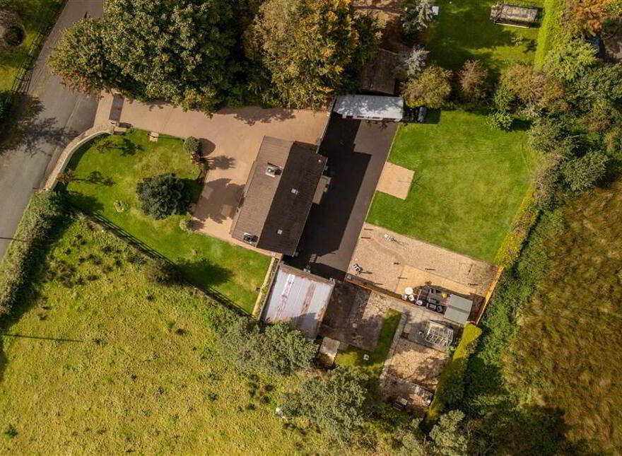 25 Quarrytown Road, Broughshane, BT43 7LB