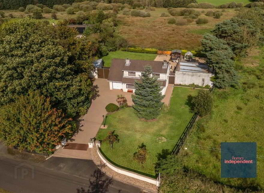 25 Quarrytown Road, Broughshane, BT43 7LB