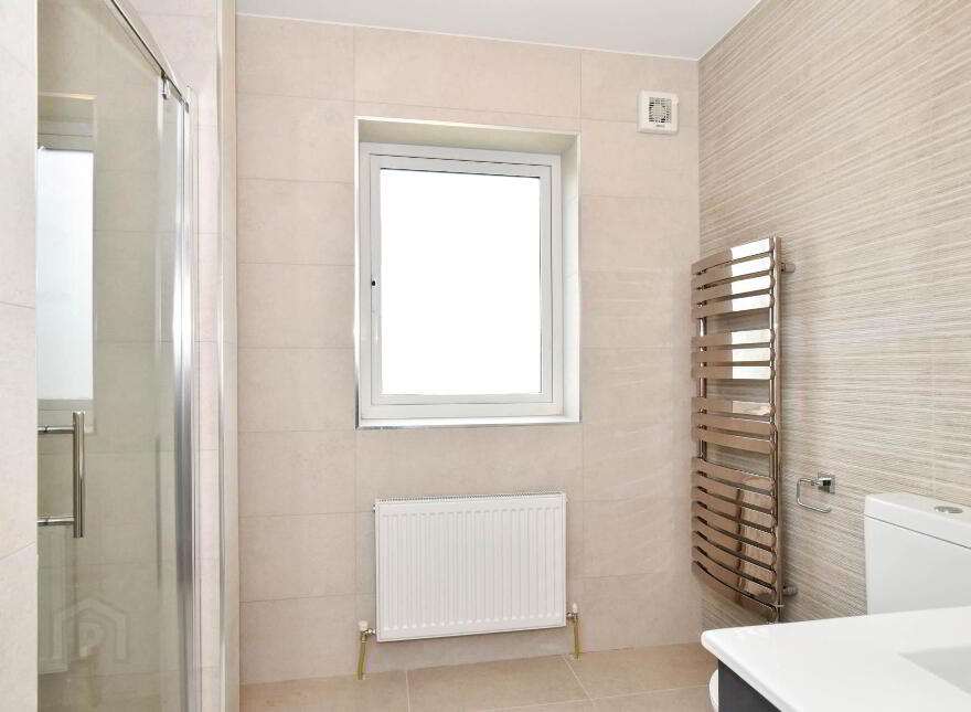 1 Cloch Beag, Clochóg, Oranmore, H91PY2C