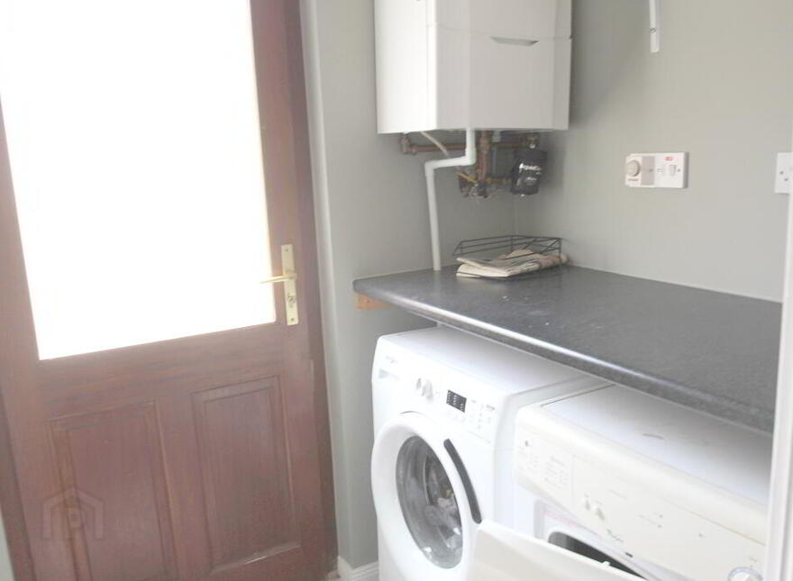 8 Eiscir Island, Tullamore, Offaly, R35A4A3