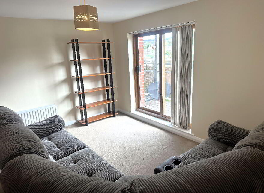17 Cois Locha, Newry, BT35 8WE