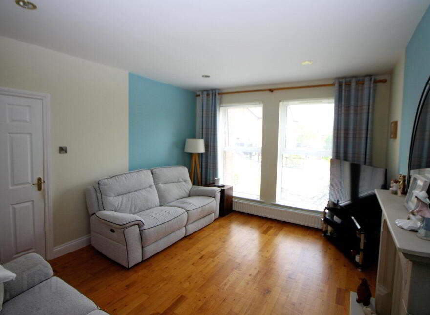 27 Copperwood Drive, Carrickfergus, BT38 9EX