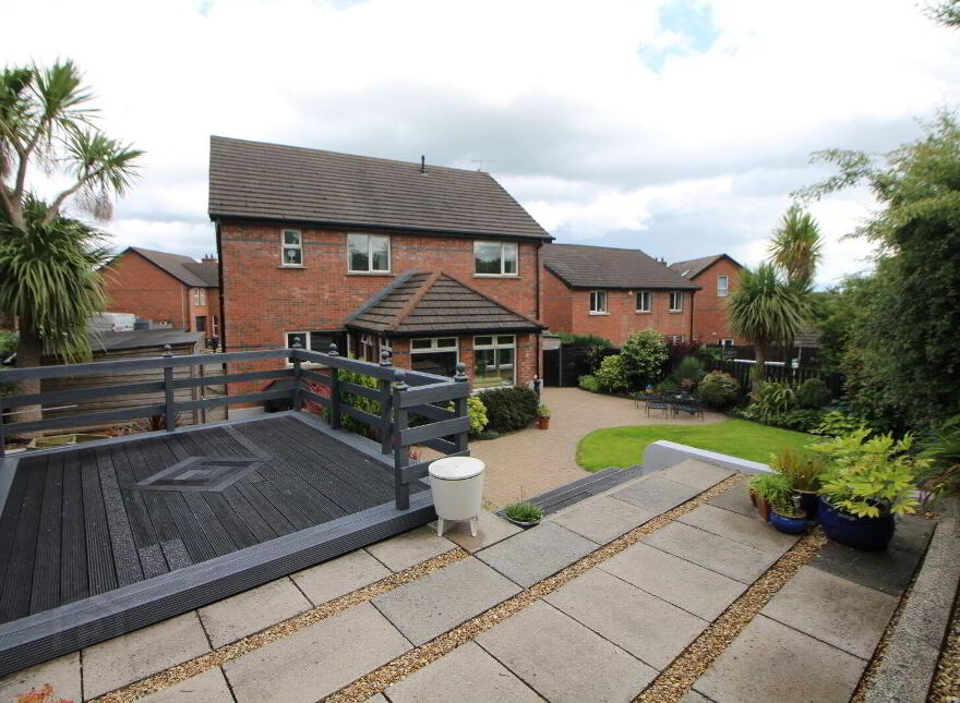 27 Copperwood Drive, Carrickfergus, BT38 9EX