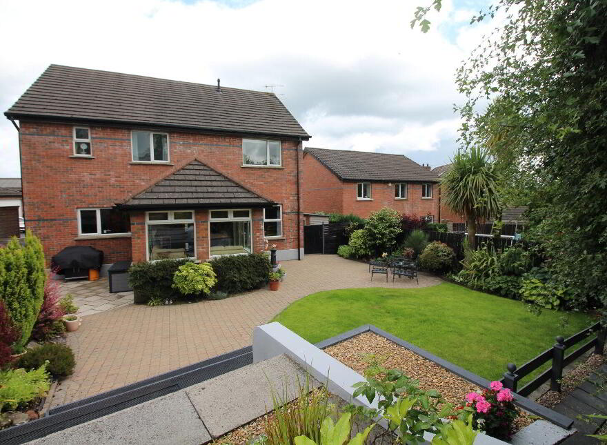 27 Copperwood Drive, Carrickfergus, BT38 9EX