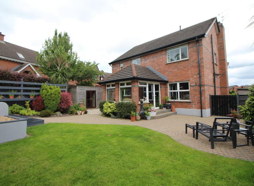 27 Copperwood Drive, Carrickfergus, BT38 9EX