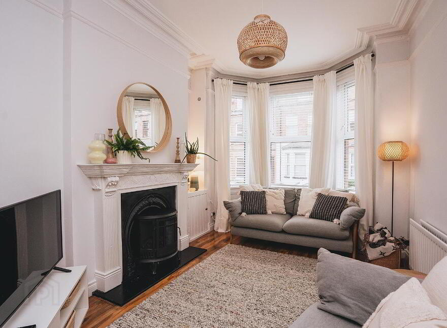 34 Elaine Street, Belfast, BT9 5AR