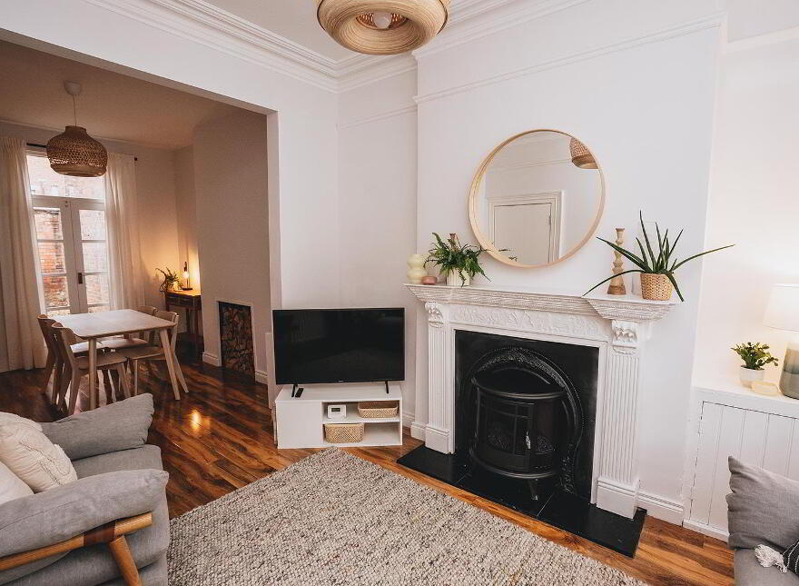 34 Elaine Street, Belfast, BT9 5AR