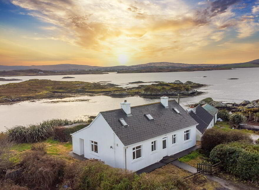 Derryinver (, 2 Residential Properties), Letterfrack,Galway, H91T3PP photo