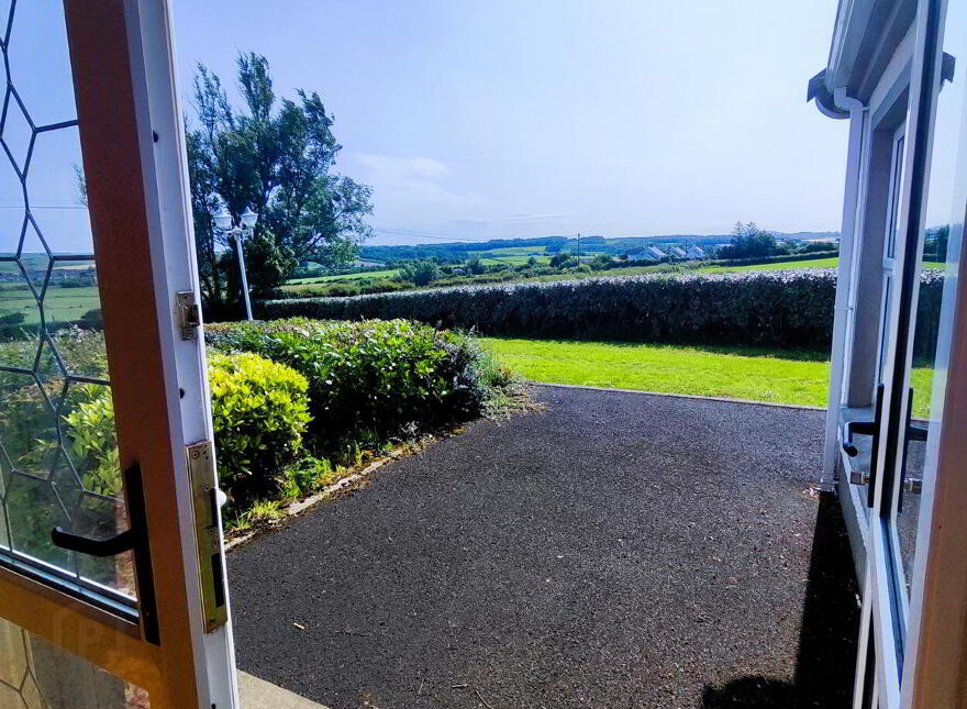 50 Dunluce Road, Bushmills, BT57 8SH