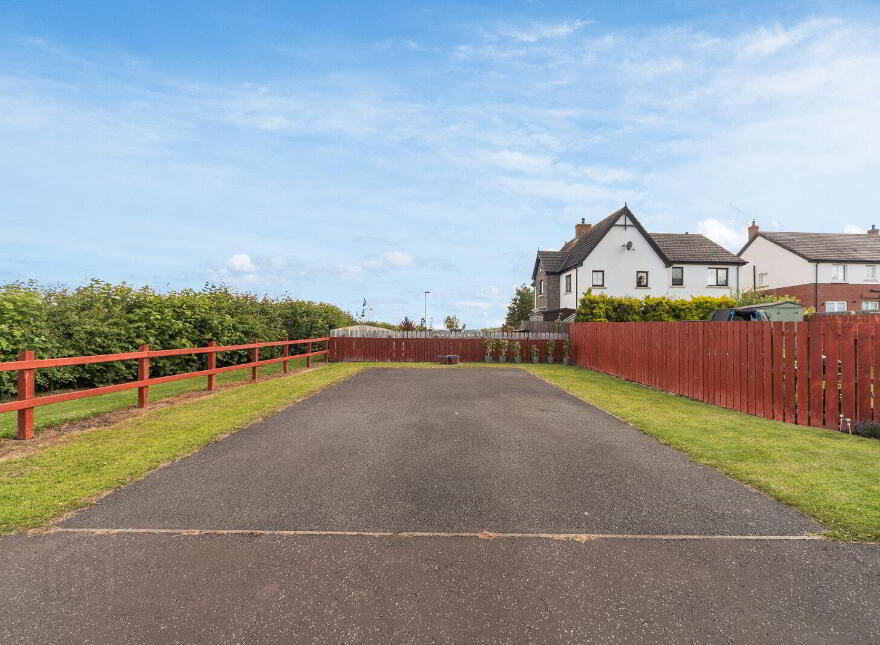 11 Coopers Mill Gardens, Dundonald, Belfast, BT16 1SF