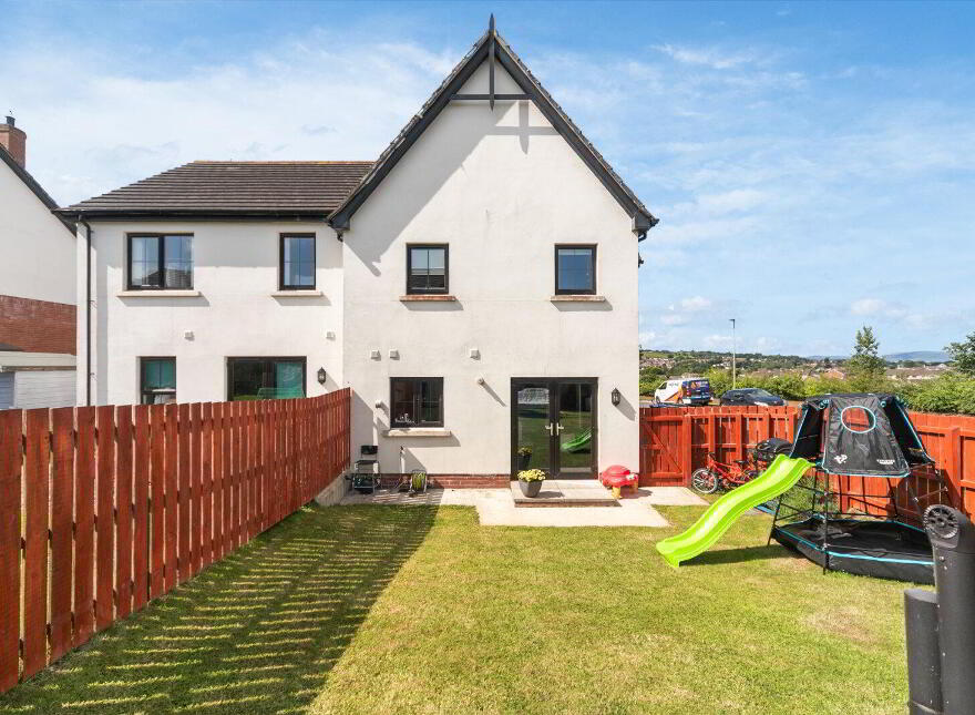 11 Coopers Mill Gardens, Dundonald, Belfast, BT16 1SF