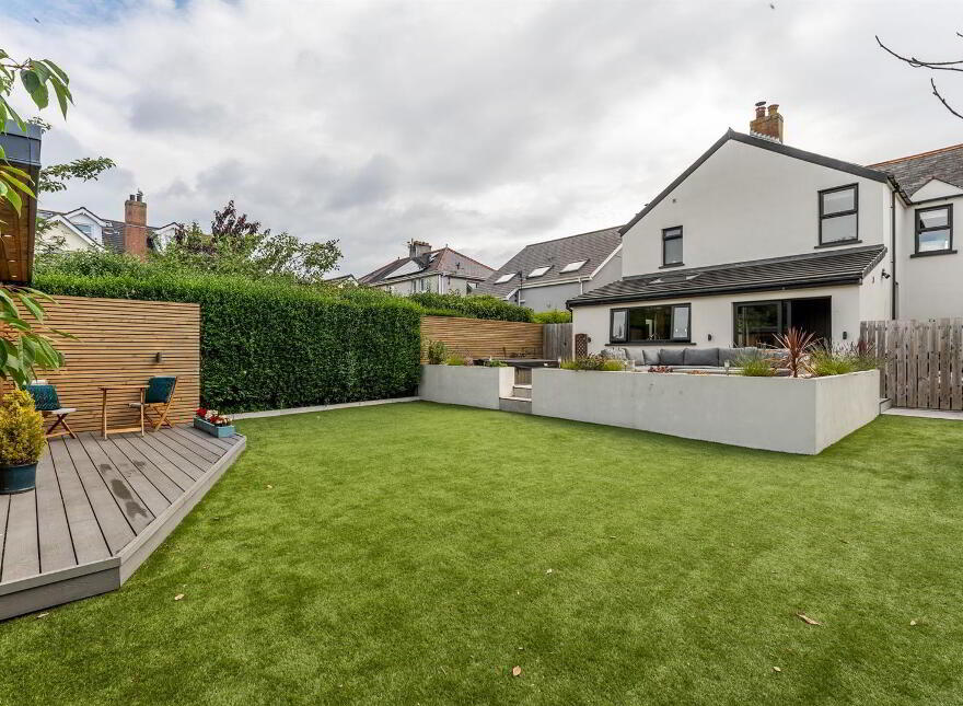 19 College Avenue, Bangor, BT20 5HJ