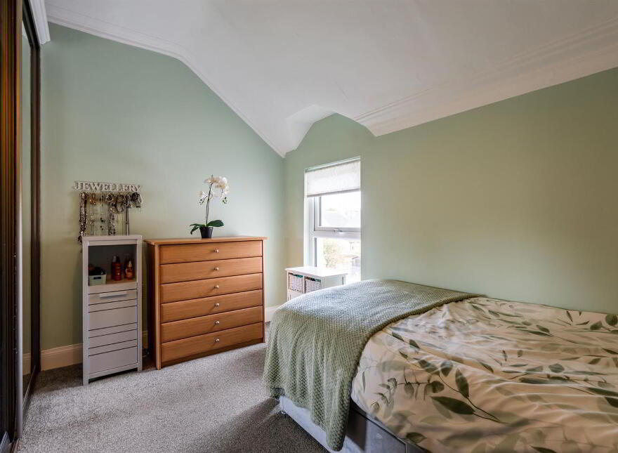 19 College Avenue, Bangor, BT20 5HJ
