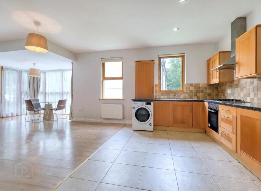 29 Saint Albans, Battery Road, N39HW21