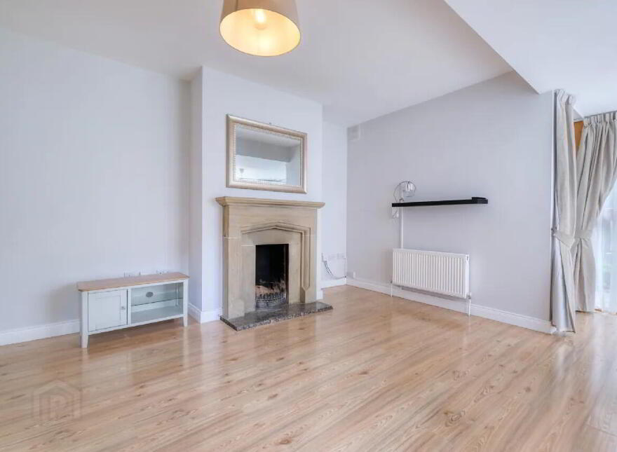 29 Saint Albans, Battery Road, N39HW21