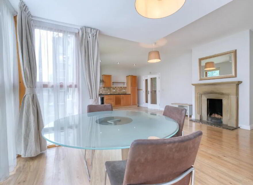 29 Saint Albans, Battery Road, N39HW21
