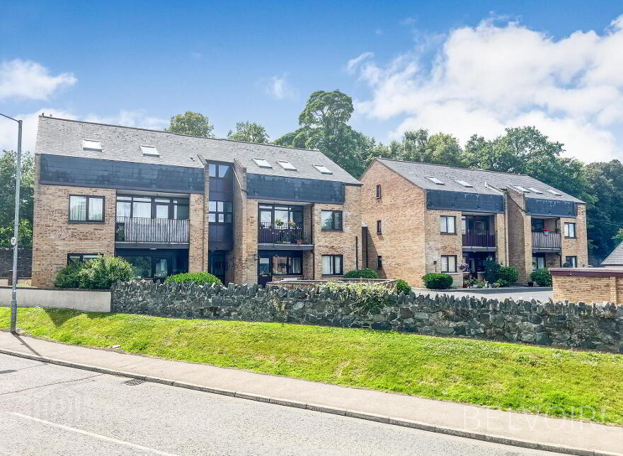 9 Millvale Court, Hillsborough, BT26 6JZ