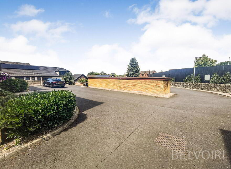 9 Millvale Court, Hillsborough, BT26 6JZ