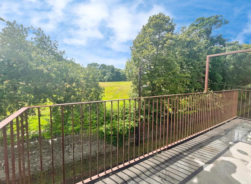9 Millvale Court, Hillsborough, BT26 6JZ