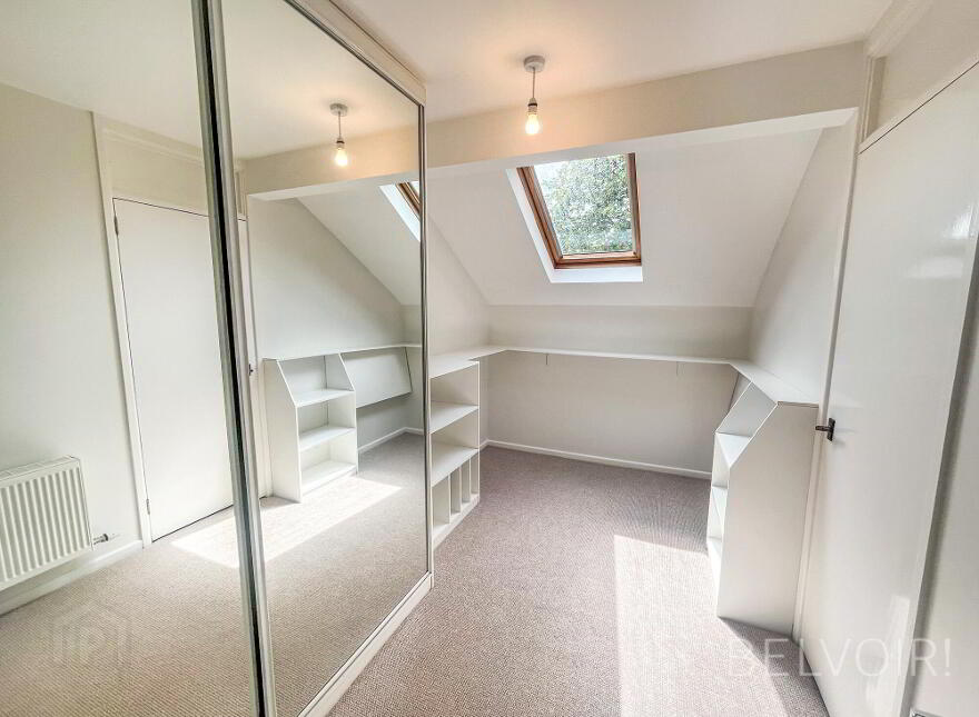 9 Millvale Court, Hillsborough, BT26 6JZ