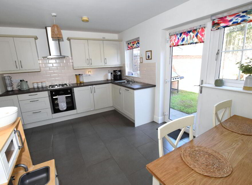 14 Sir Richard Wallace Road, Lisburn, BT28 3ZH