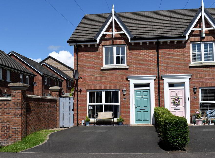 14 Sir Richard Wallace Road, Lisburn, BT28 3ZH photo