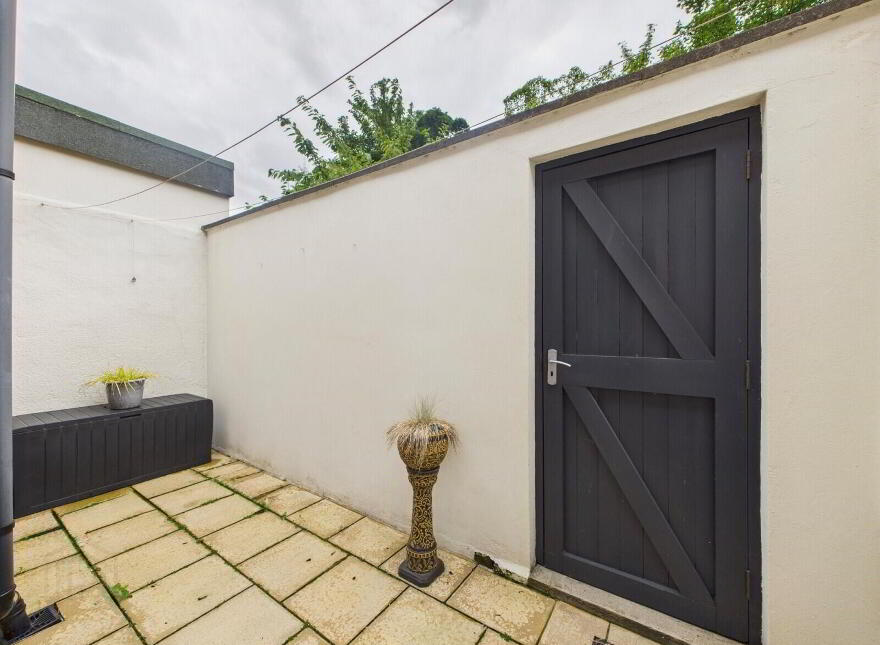 157 Parkgate Avenue, Belfast, BT4 1JD