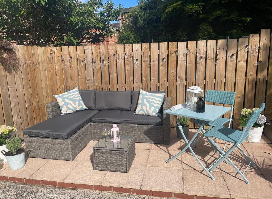 157 Parkgate Avenue, Belfast, BT4 1JD