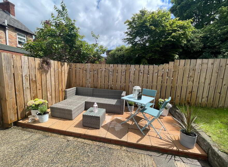157 Parkgate Avenue, Belfast, BT4 1JD