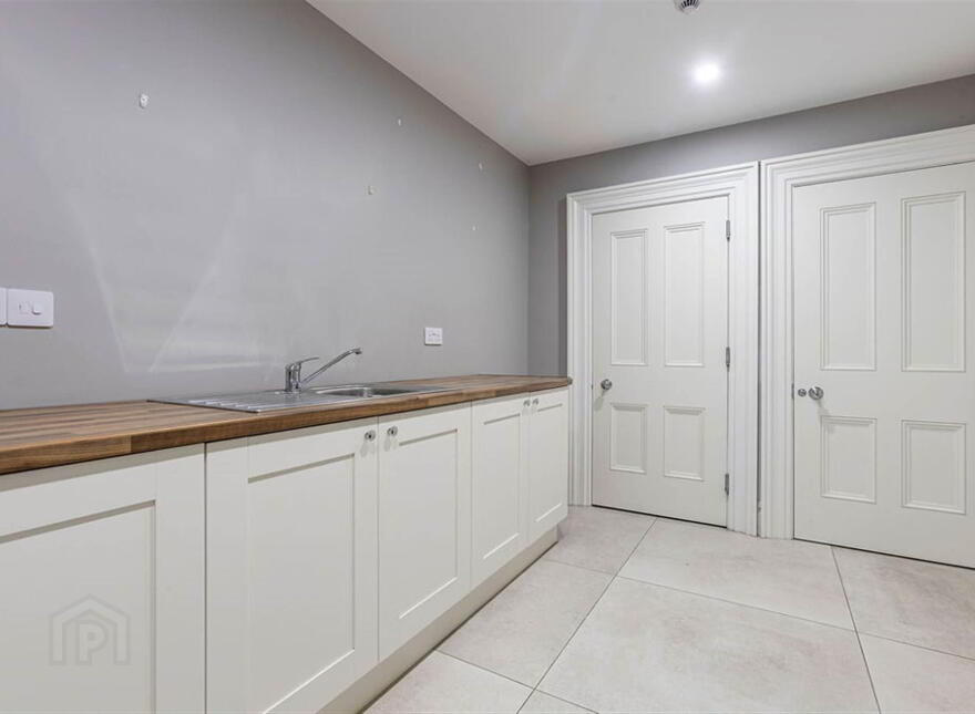 7 Ballymacrea Road, Portrush, BT56 8NR