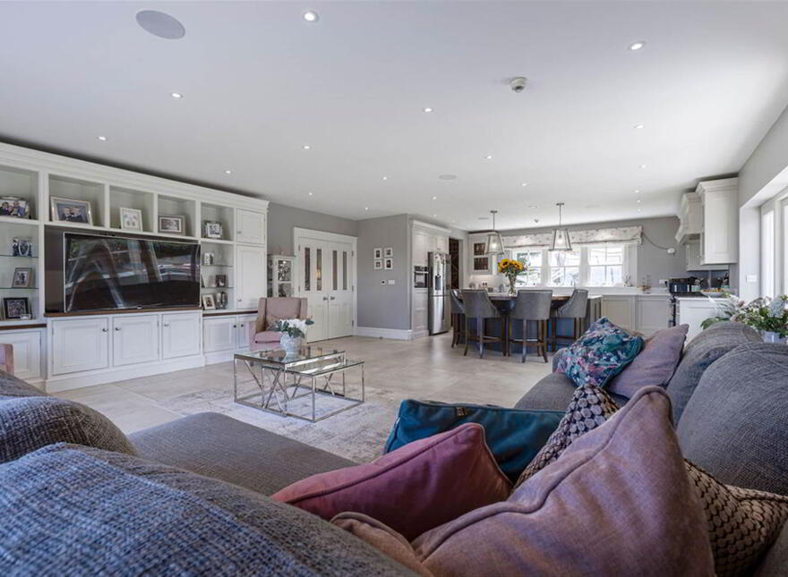7 Ballymacrea Road, Portrush, BT56 8NR