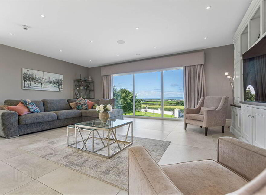 7 Ballymacrea Road, Portrush, BT56 8NR
