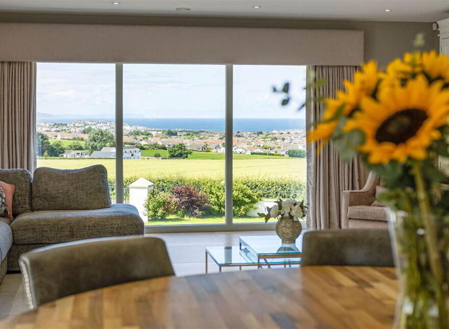 7 Ballymacrea Road, Portrush, BT56 8NR