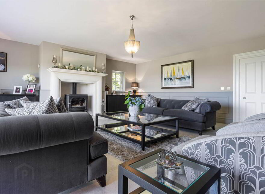 7 Ballymacrea Road, Portrush, BT56 8NR