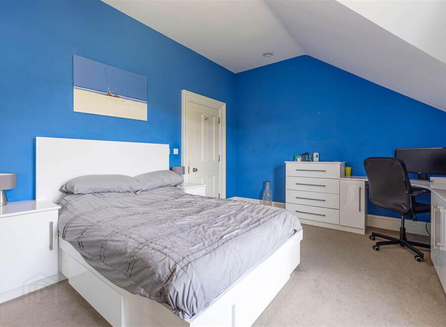 7 Ballymacrea Road, Portrush, BT56 8NR