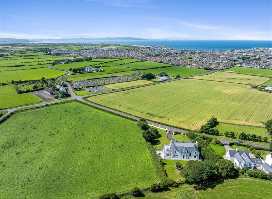 7 Ballymacrea Road, Portrush, BT56 8NR