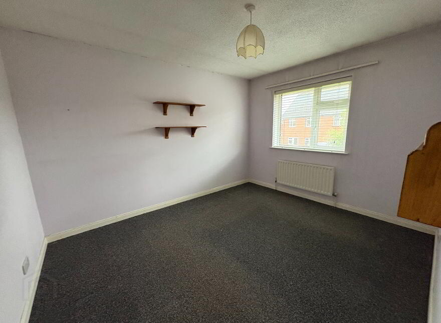 49 Carricklyn Avenue, Strabane, BT82 9BF