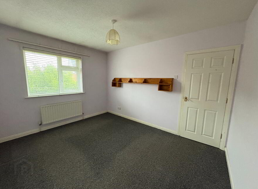 49 Carricklyn Avenue, Strabane, BT82 9BF