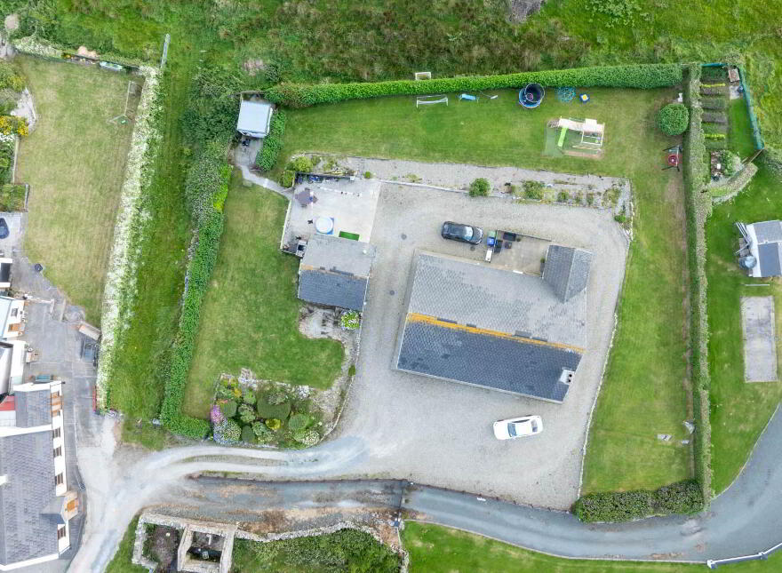 Tonbane, Kindrum, Fanad, F92E9K1